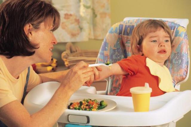 Cara mengatasi anak susah makan